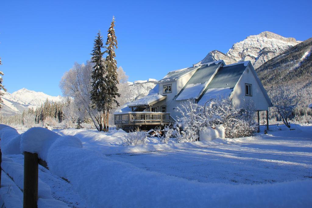 Bear Paw Lodge Golden Zewnętrze zdjęcie